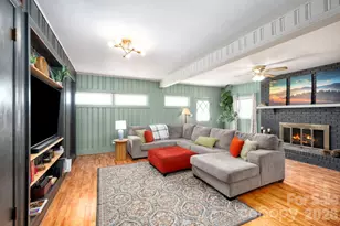 298 Erwin Hills Rd, Asheville, NC 28806 - Photo 5