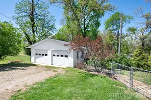 298 Erwin Hills Rd, Asheville, NC 28806 - Photo 35