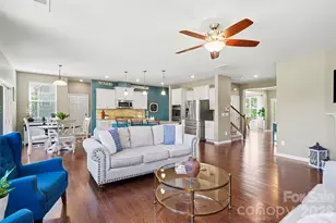16316 Thoroughbred Trace Ln, Charlotte, NC 28278 - Photo 5