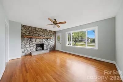 2754 Fairwood Drive, Hudson, NC 28638 - Photo 3