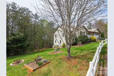 26 Lancaster Lane, Weaverville, NC 28787 - Photo 3