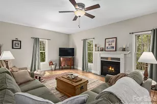 26 Lancaster Ln, Weaverville, NC 28787 - Photo 5