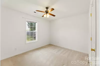 10215 Orchard Grass Court, Charlotte, NC 28278 - Photo 15