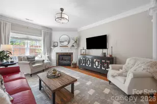 144 Villa Lake Dr, Fort Mill, SC 29708 - Photo 5