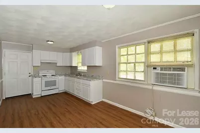 1715 Cloudburst Circle, Lincolnton, NC 28092 - Photo 5