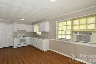 1715 Cloudburst Cir, Lincolnton, NC 28092 - Photo 5