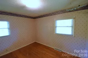 502 W Henry St, Belmont, NC 28012 - Photo 31