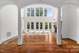 8600 Fairview Rd, Charlotte, NC 28226 - Photo 13