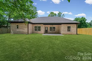 5121 Morningwood Dr, Matthews, NC 28105 - Photo 7