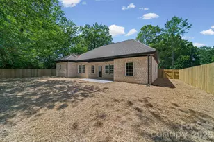 5121 Morningwood Dr, Matthews, NC 28105 - Photo 41