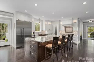 21 Rosebay Ln, Asheville, NC 28803 - Photo 11