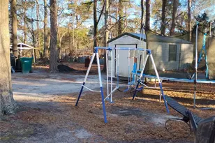 19460 Pine Needle Cir, Laurinburg, NC 28352 - Photo 11