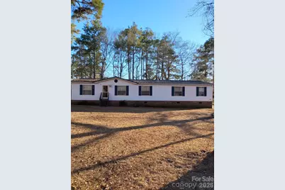 19460 Pine Needle Circle, Laurinburg, NC 28352 - Photo 1