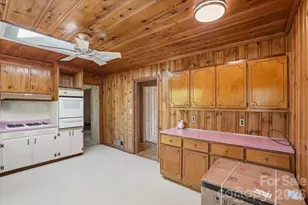 160 Denton St, Columbus, NC 28722 - Photo 13