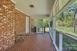 160 Denton St, Columbus, NC 28722 - Photo 23