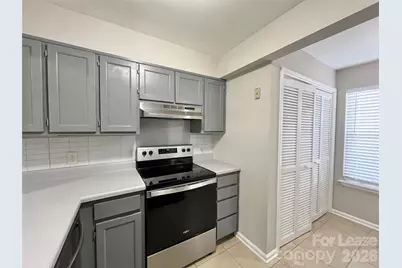 2901 Iron Gate Lane, Charlotte, NC 28212 - Photo 9