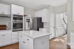 12535 Cedar Post Ln, Charlotte, NC 28215 - Photo 13