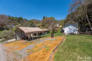 17 Mustang Ln, Waynesville, NC 28786 - Photo 19