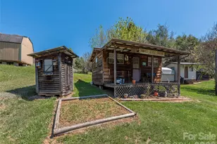 17 Mustang Ln, Waynesville, NC 28786 - Photo 21