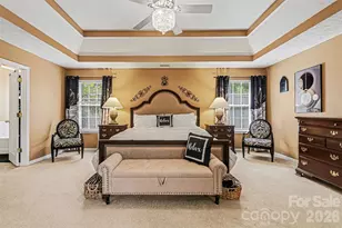 4905 Eagle Creek Dr, Charlotte, NC 28269 - Photo 13