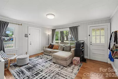 5557 Pineview Drive, Winston Salem, NC 27105 - Photo 11