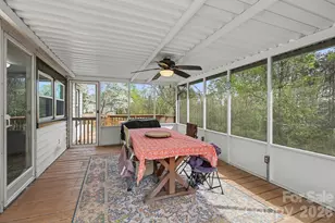 5557 Pineview Dr, Winston Salem, NC 27105 - Photo 9