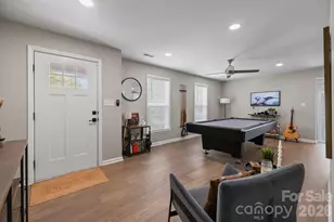 3910 Sulkirk Rd, Charlotte, NC 28210 - Photo 5