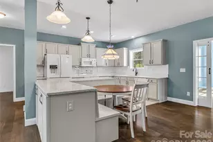 2500 S Blackstock Rd, Landrum, SC 29356 - Photo 19