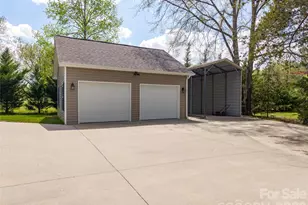 2500 S Blackstock Rd, Landrum, SC 29356 - Photo 39