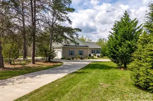 2500 S Blackstock Rd, Landrum, SC 29356 - Photo 3