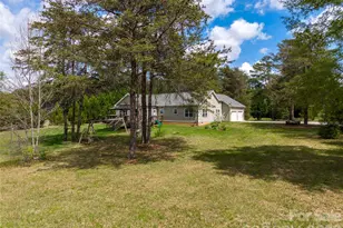 2500 S Blackstock Rd, Landrum, SC 29356 - Photo 37
