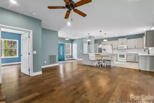 2500 S Blackstock Rd, Landrum, SC 29356 - Photo 17