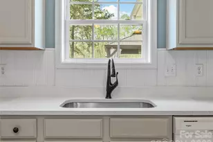 2500 S Blackstock Rd, Landrum, SC 29356 - Photo 23