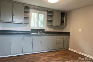 7686 Shoupes Grove Church Rd, Hickory, NC 28602 - Photo 27