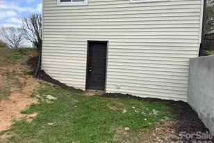 7686 Shoupes Grove Church Rd, Hickory, NC 28602 - Photo 33