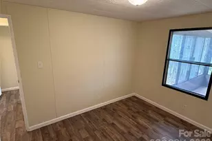 7686 Shoupes Grove Church Rd, Hickory, NC 28602 - Photo 17