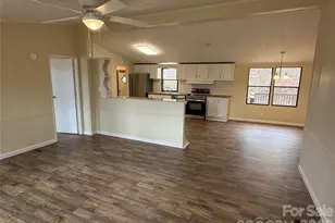 7686 Shoupes Grove Church Rd, Hickory, NC 28602 - Photo 11