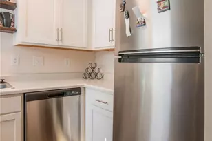 4605 Coronado Dr, Charlotte, NC 28212 - Photo 9