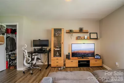 4605 Coronado Drive, Charlotte, NC 28212 - Photo 3