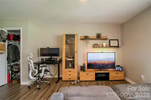 4605 Coronado Dr, Charlotte, NC 28212 - Photo 3