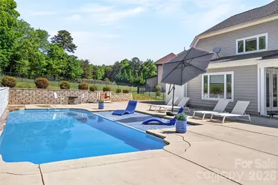 121 Leeward Shoals Lane, Mooresville, NC 28117 - Photo 3