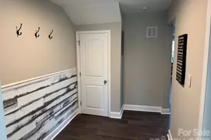 806 4th St Dr NW, Hickory, NC 28601 - Photo 15