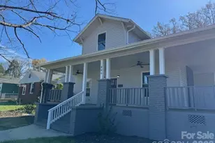 806 4th St Dr NW, Hickory, NC 28601 - Photo 3