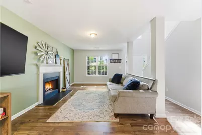 921 Grass Hollow Court, Charlotte, NC 28216 - Photo 19