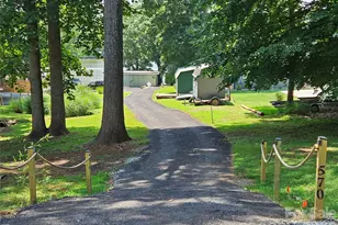 570 Lake Dr 9 Dr, Lexington, NC 27292 - Photo 9