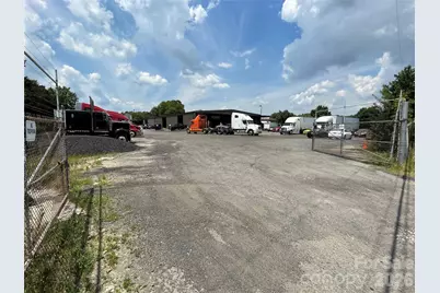 3251 Robinson Circle, Charlotte, NC 28206 - Photo 3