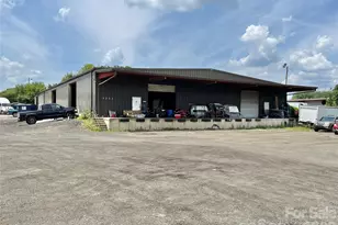 3251 Robinson Cir, Charlotte, NC 28206 - Photo 1