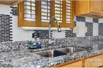 8618 Milton Morris Drive, Charlotte, NC 28227 - Photo 13