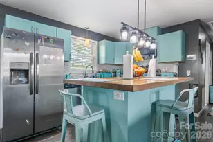 19 Claridge Ct, Newton, NC 28658 - Photo 7