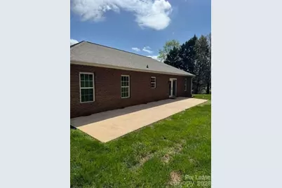 186 Chesterfield Drive, Taylorsville, NC 28681 - Photo 9